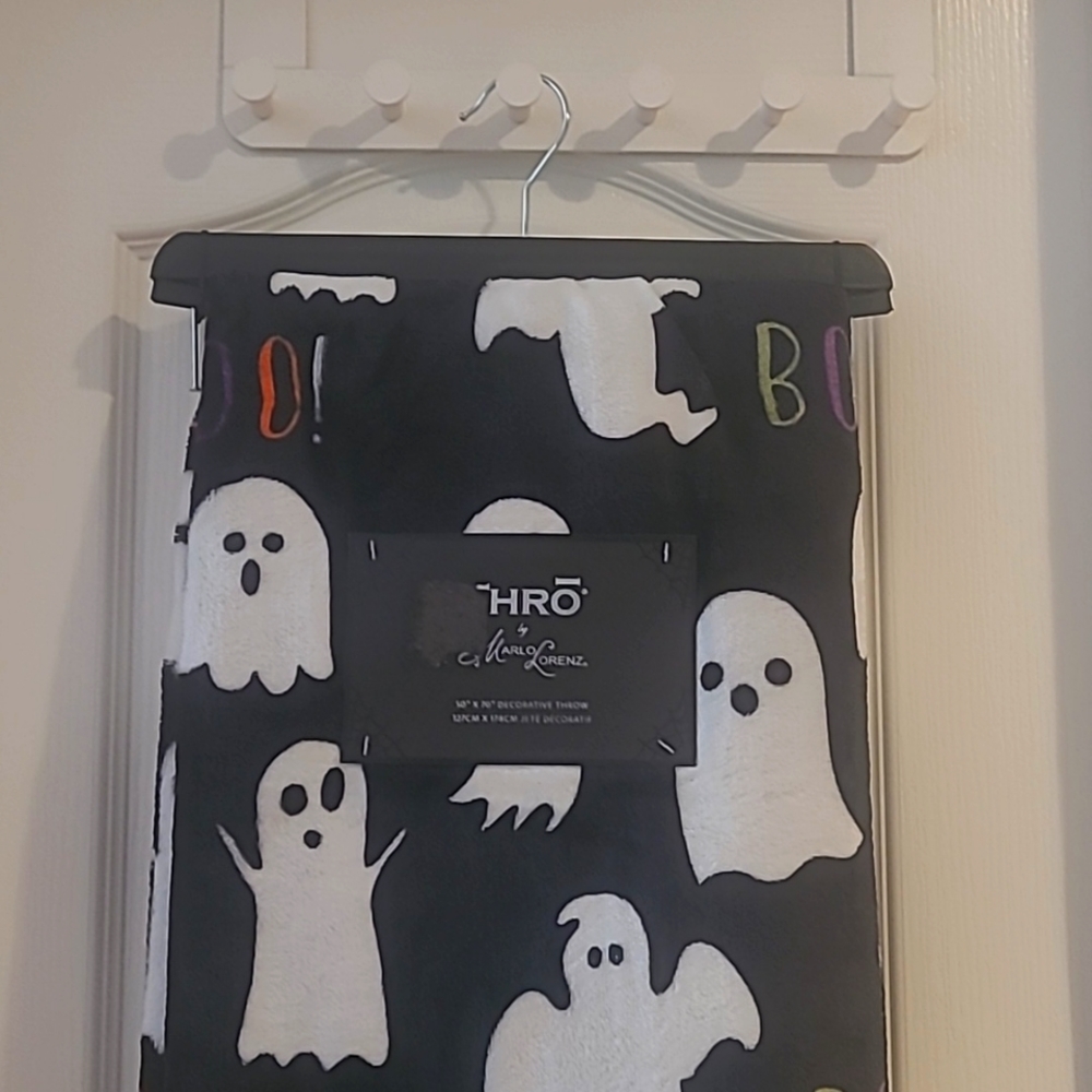 Halloween Ghost Throw